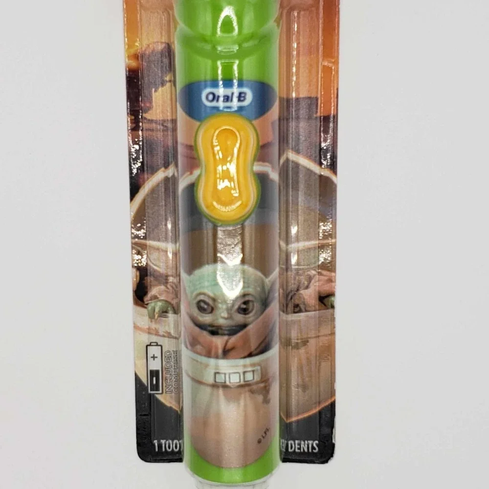 Oral-B Kids Electric Toothbrush The Mandalorian Baby Yoda Star Wars Grogu (2 Pk)